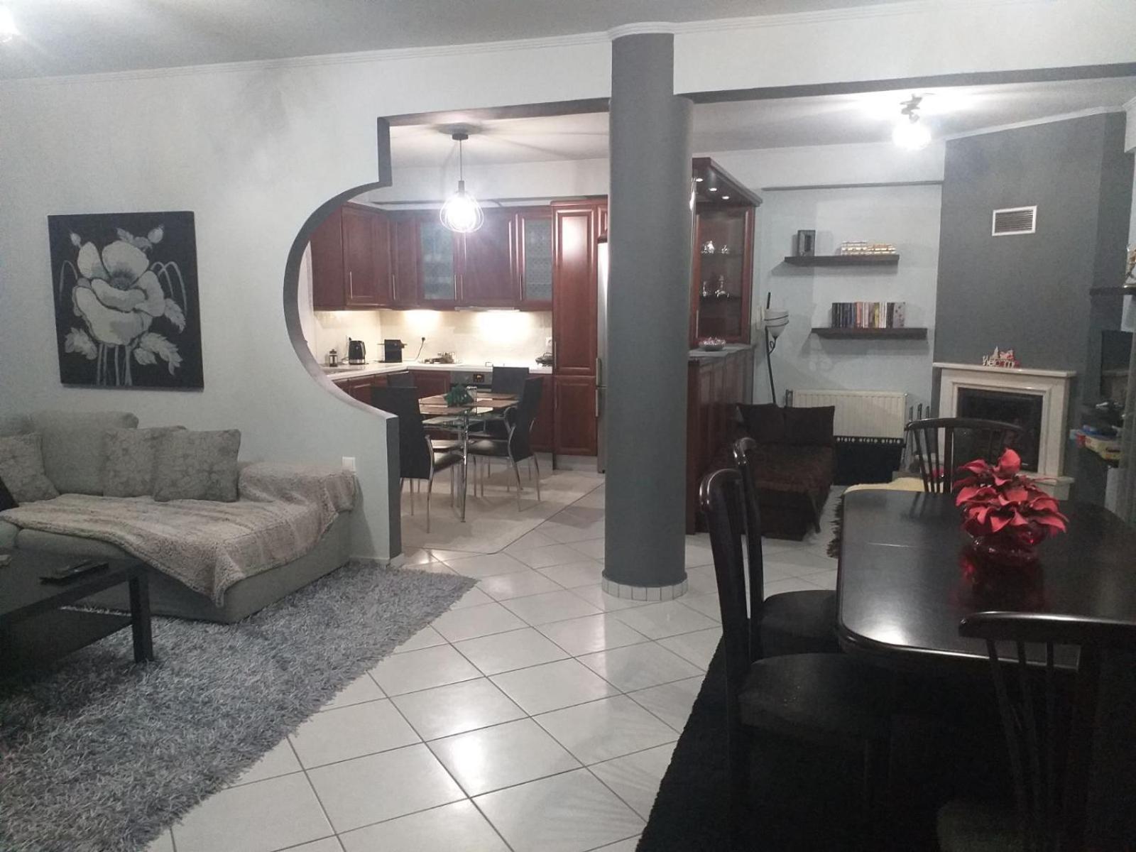 Two Storey House * Trikala (Thessaly)